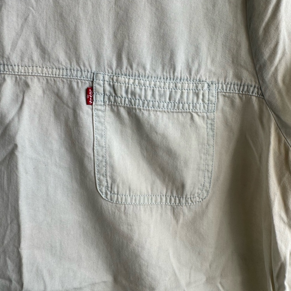 Levi's White Washed Denim Blouse - Picture 7 of 10